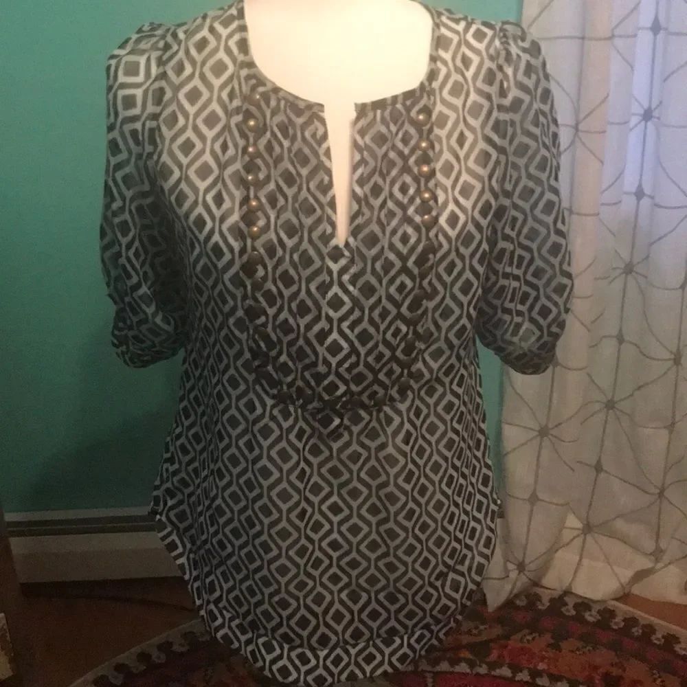 Woman’s Blouse 
